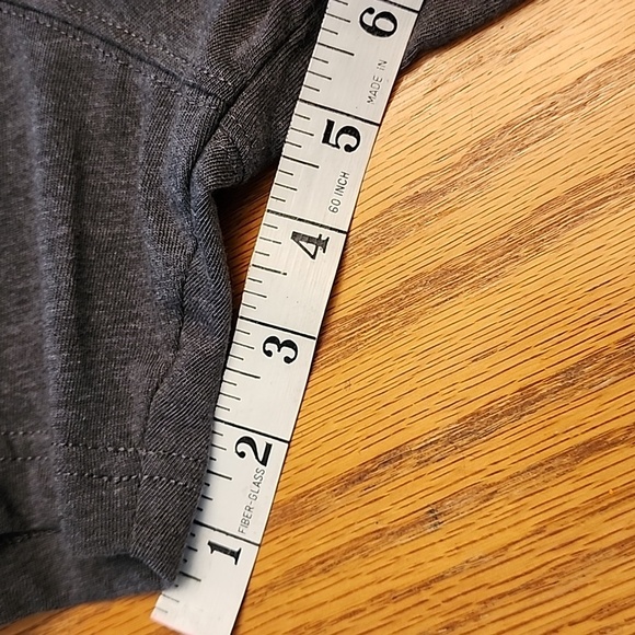 Eddie Bauer Men's Gray T-Shirt - Picture 7 of 9